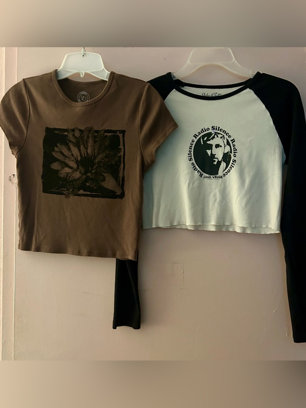 Urban Outfitters & Brandy Melville John Galt Graphic Tops – Size L / One Size